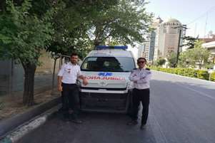 استقرار یک دستگاه آمبولانس و اعزام پنج کارشناس اورژانس۱۱۵ سپیدان برای پوشش امدادی آیین بدرقه رهبر شهید در تهران و مشهد